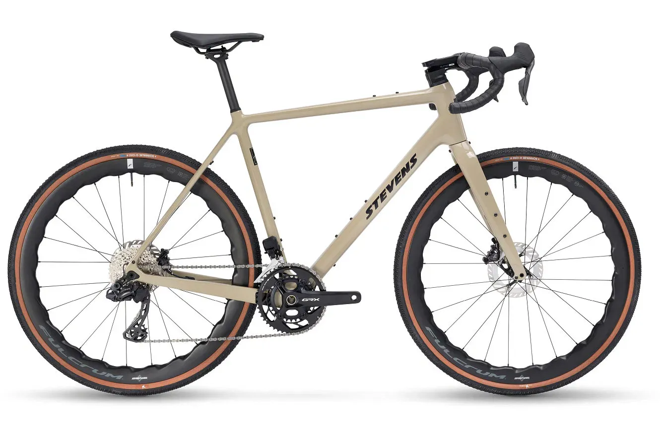 Gravel Bike Stevens Camino Pro Di2 2026 | 28 Zoll | Diamant | 51 cm | light khaki (Bild 1)