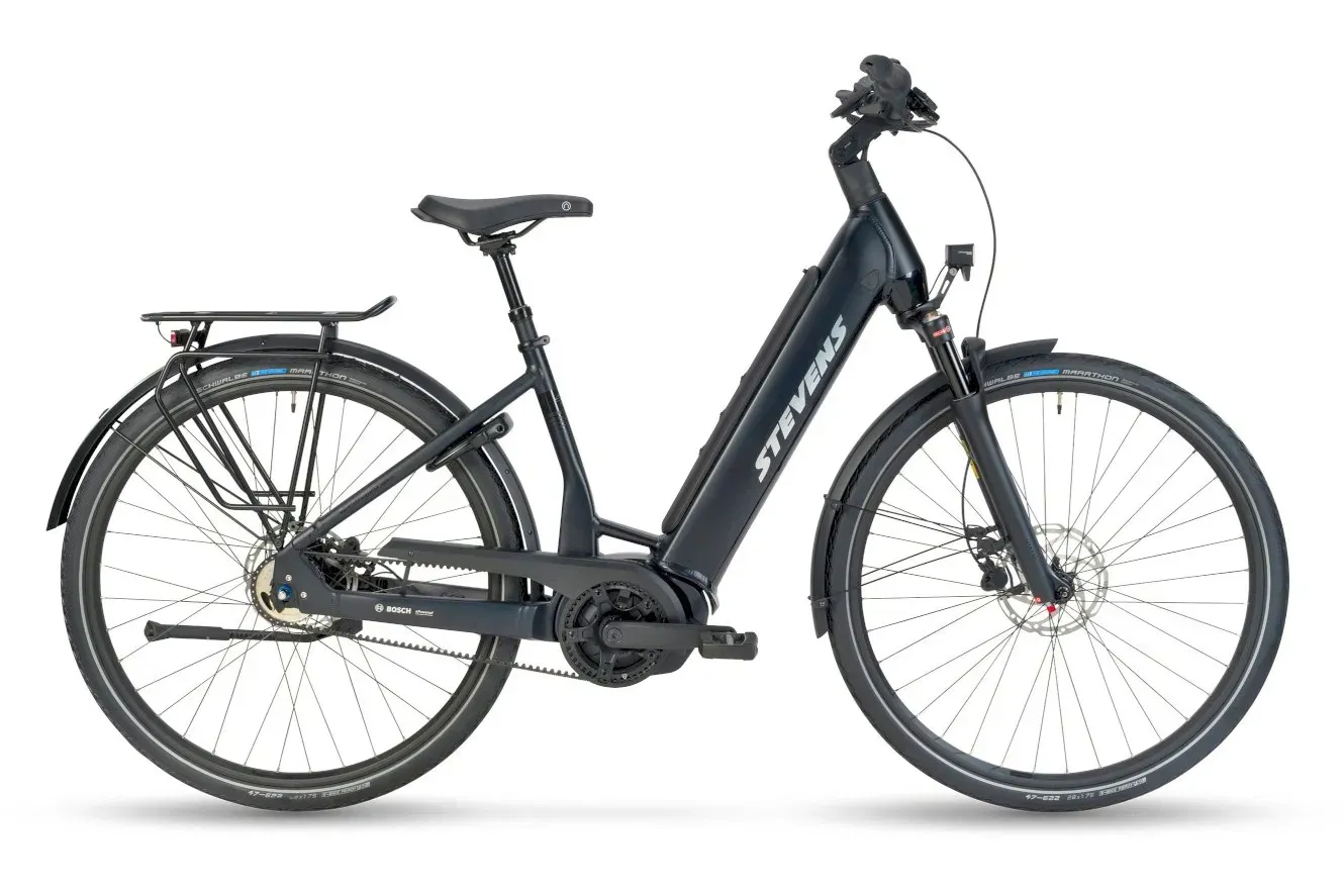 E-Stadtrad Stevens E-Courier Luxe 2025 | 625 Wh | 28 Zoll | Tiefeinsteiger | 52 cm | stealth black (Bild 1)