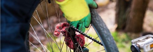 So bringst du deine Fahrradkette wieder auf Hochglanz!