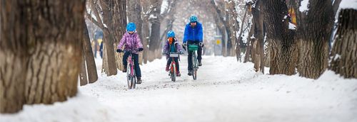 Fahrrad wintertauglich machen: So fährst du sicher durch den Winter